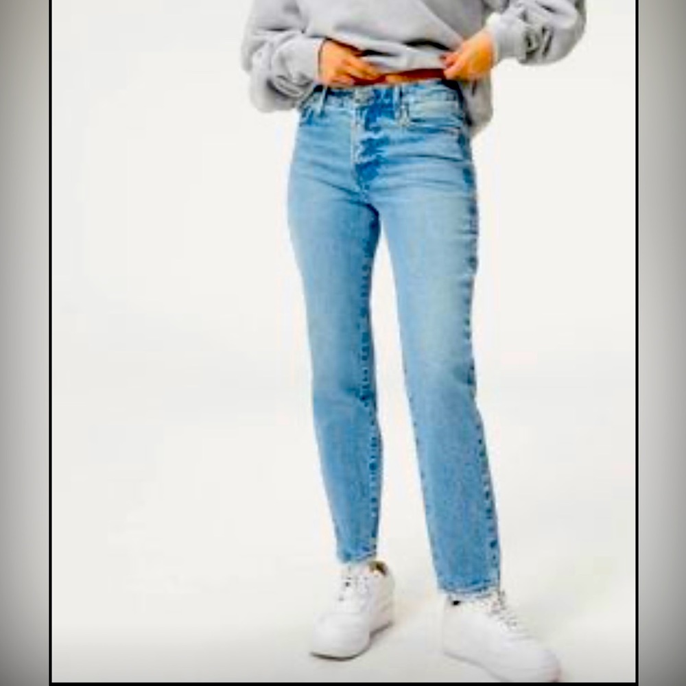 Good American Jeans - high waisted